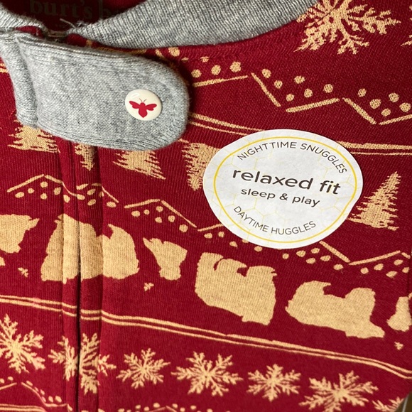 Burt’s Bees Christmas Baby Sleeper Size 3-6 Months NEW - Picture 2 of 8